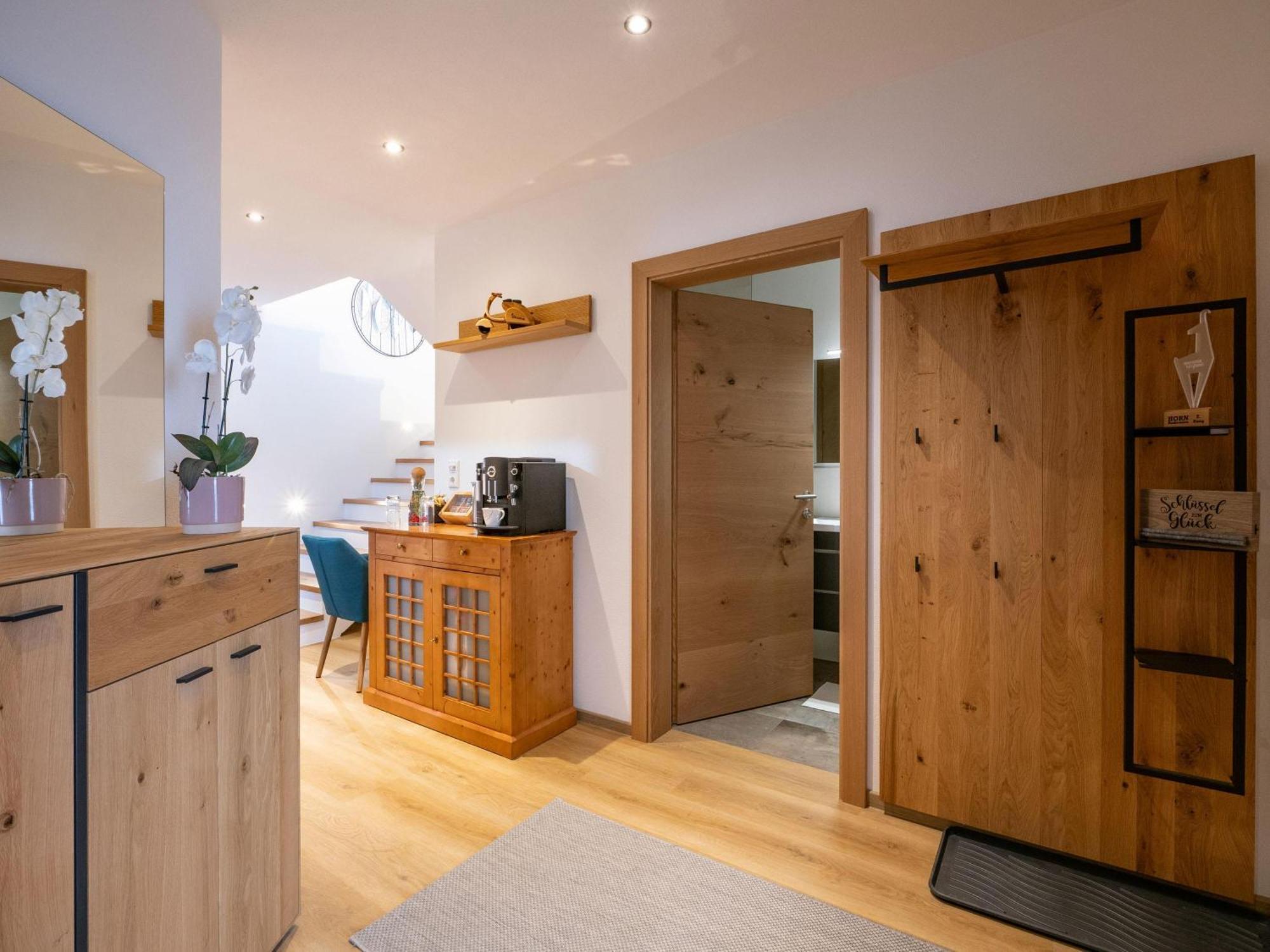 Haus Saro Apartment Hopfgarten im Brixental Bagian luar foto